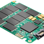 Een SSD moet je trimmen, een normale harddisk defragmenteren.